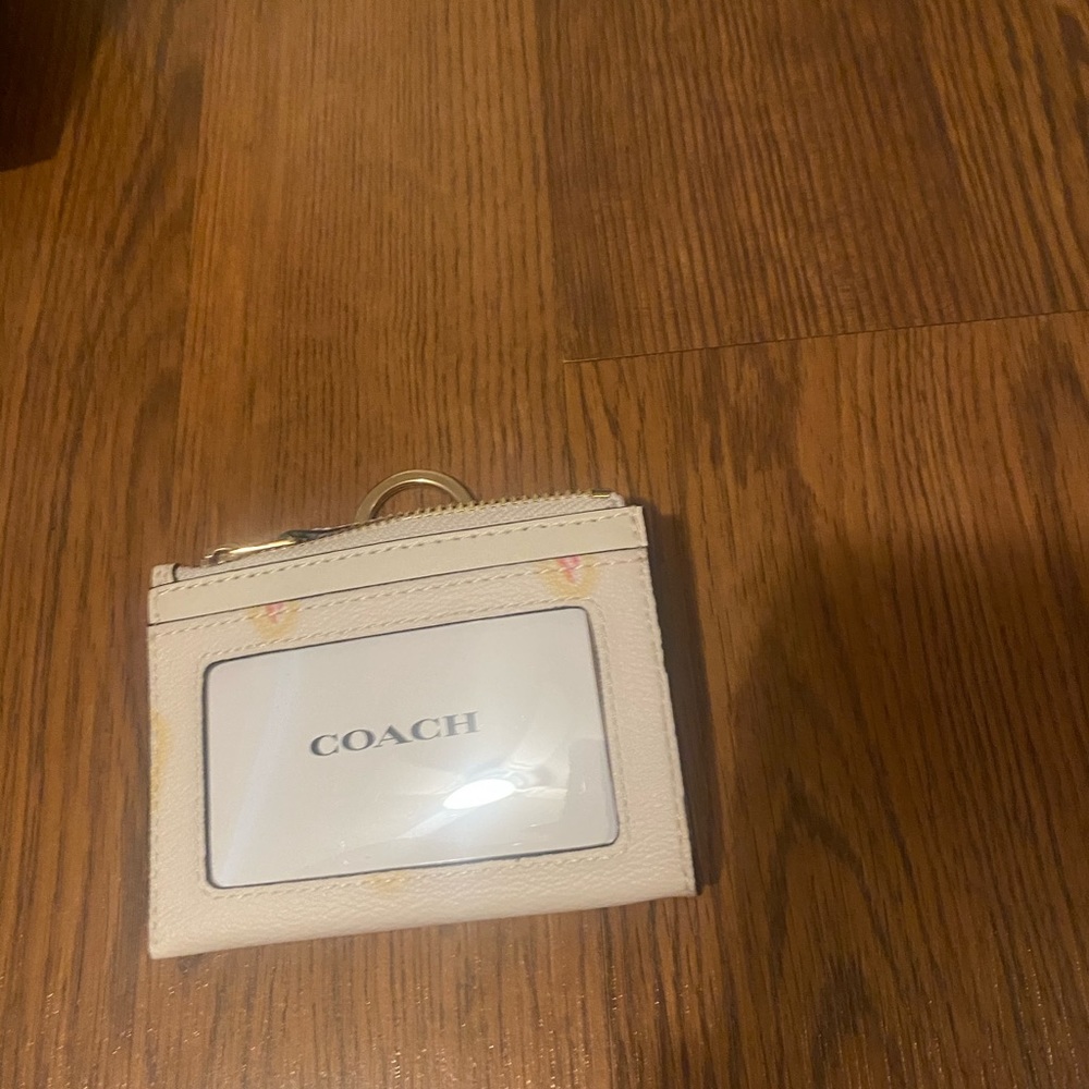 Coach lipstick wallet - Picture 3 of 3